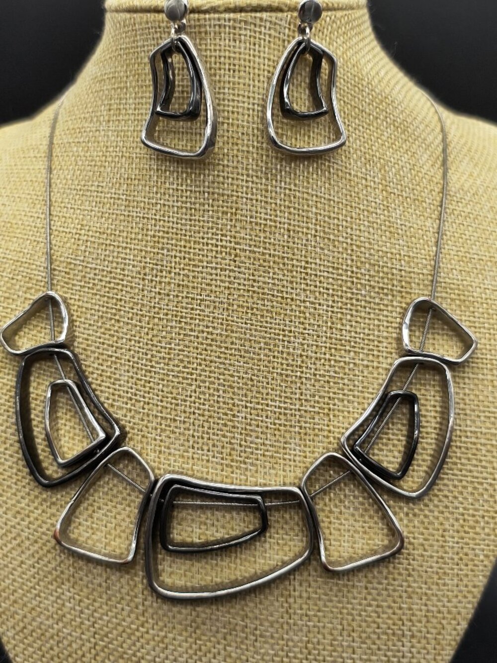 Striking Multi Tone Metal Geometric Necklace & Dangle Earring Set